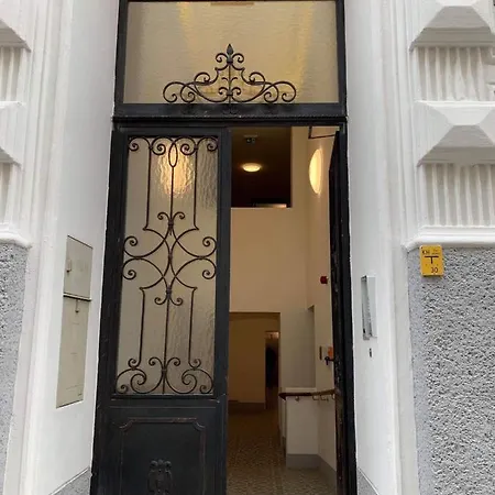 Double Floor Apartment Vienna Exterior photo